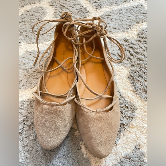Nine West Suede ankle ties flats - Picture 3 of 7